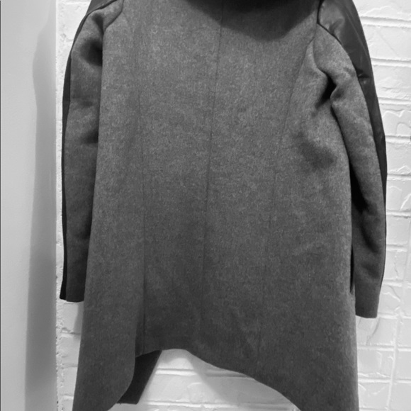 Danier Wool and Leather Coat - NWT - Picture 5 of 7